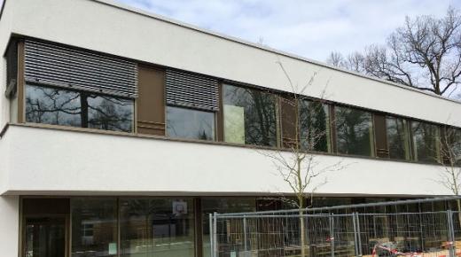 Neue PaX-Fenster für Selma-Lagerlöf-Schule in Dreieich