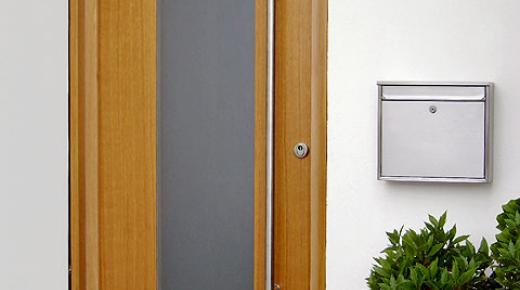 Holz-Aluminium Haustür mit Glasausschnitt
